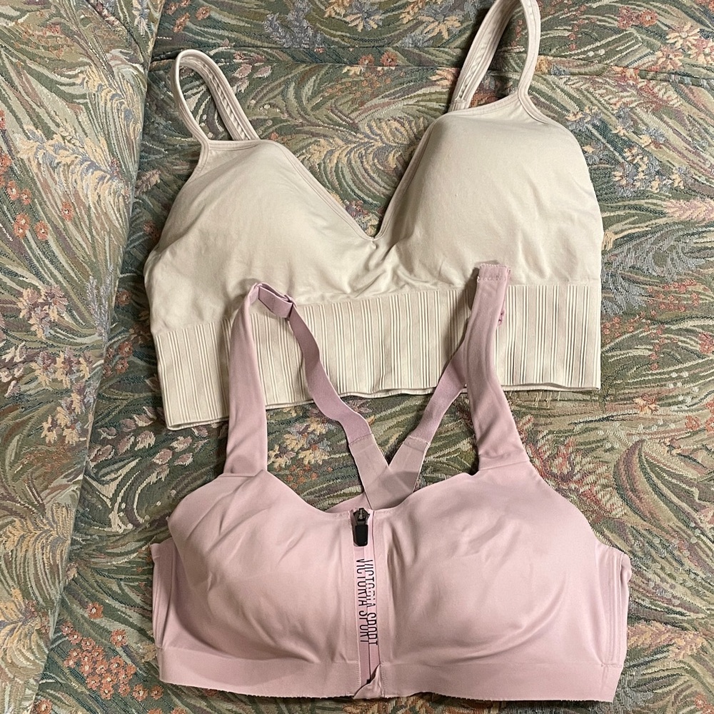 [Sports Bra Bundle] Athleta Embrace + Victoria's Secret Sports Bra
